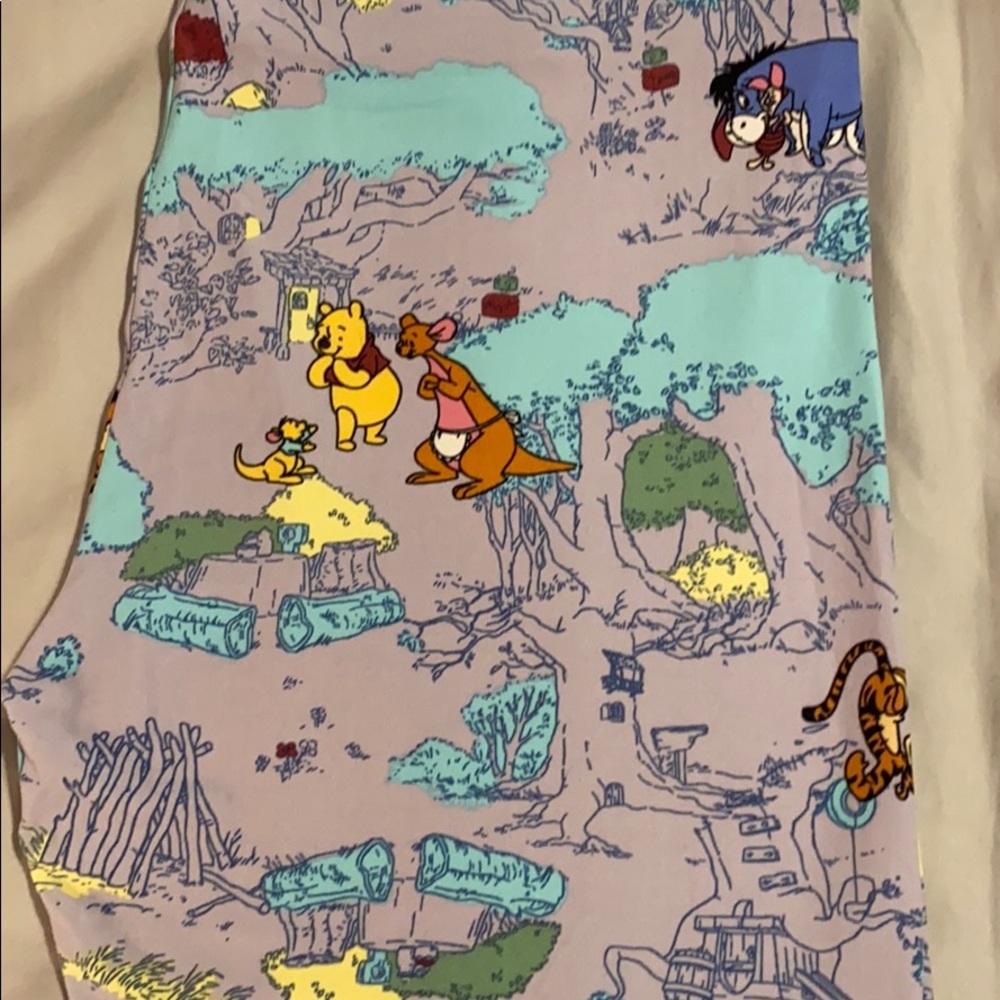 Lula Roe Disney Leggings Size TC